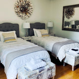 Big Raven Yoga Shared Suite with Shared Bath Room